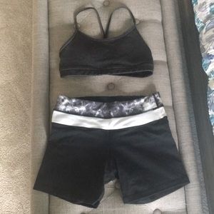 Hot yoga outfit 🕉